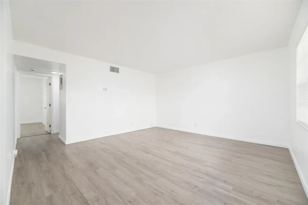 1401 NE 17th Court Fort Lauderdale FL 33305