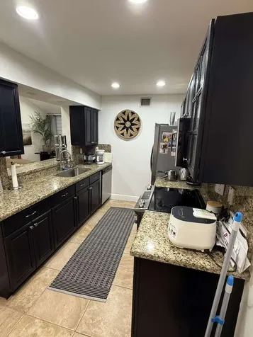 4740 NW 97th Place Doral FL 33178