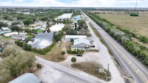 1110 Buckhead Ridge Road Okeechobee FL 34974