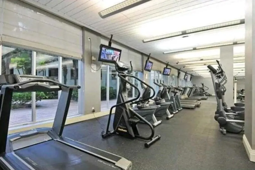 3801 S Ocean Drive Hollywood FL 33019