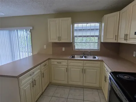 309 NE 169th Street North Miami Beach FL 33162