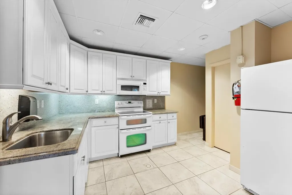 1200 S Ocean Boulevard Boca Raton FL 33432