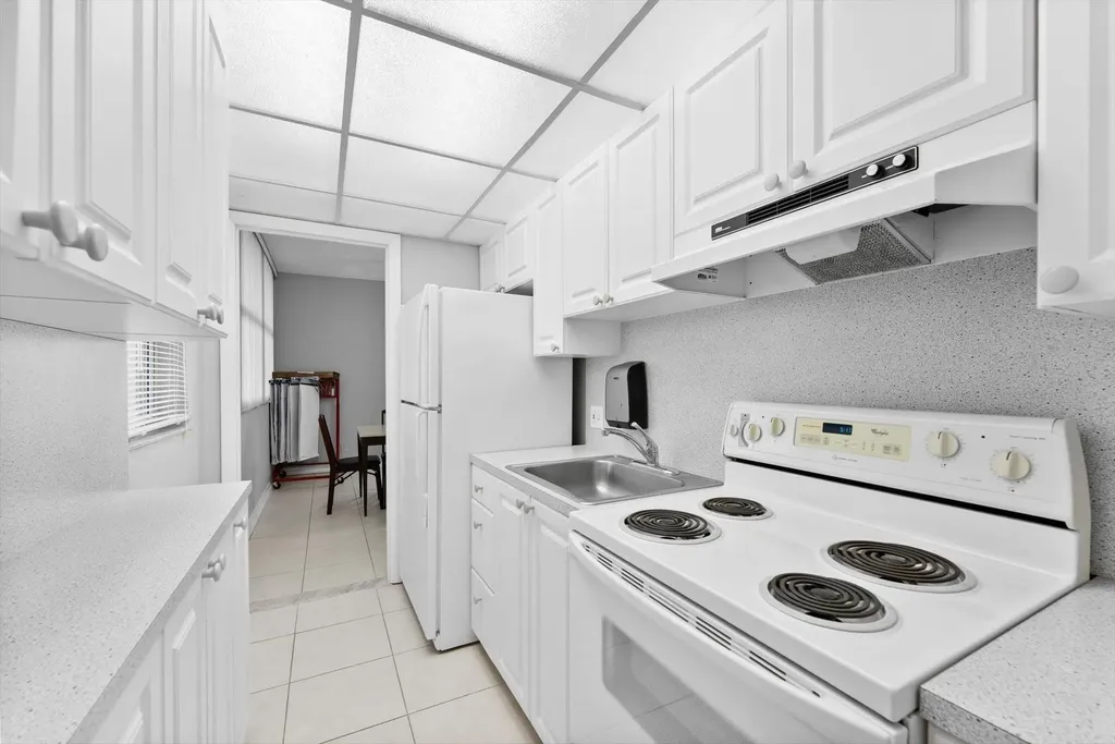 1200 S Ocean Boulevard Boca Raton FL 33432