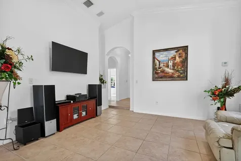 2130 NW 100th Avenue Pembroke Pines FL 33024