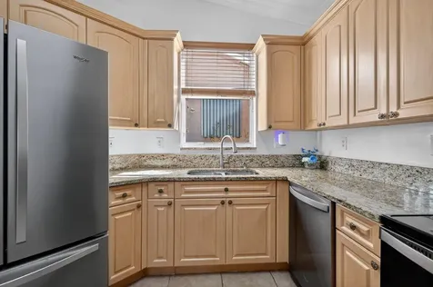 2130 NW 100th Avenue Pembroke Pines FL 33024