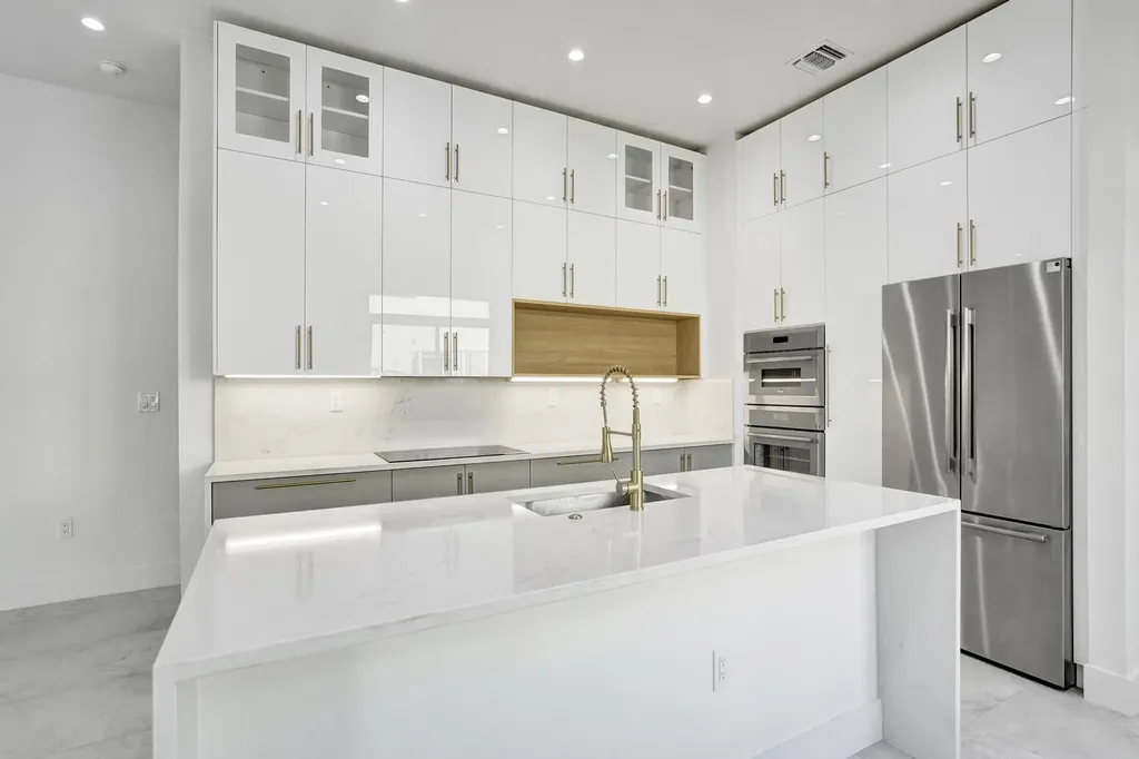 602 SW 7th Avenue Fort Lauderdale FL 33315