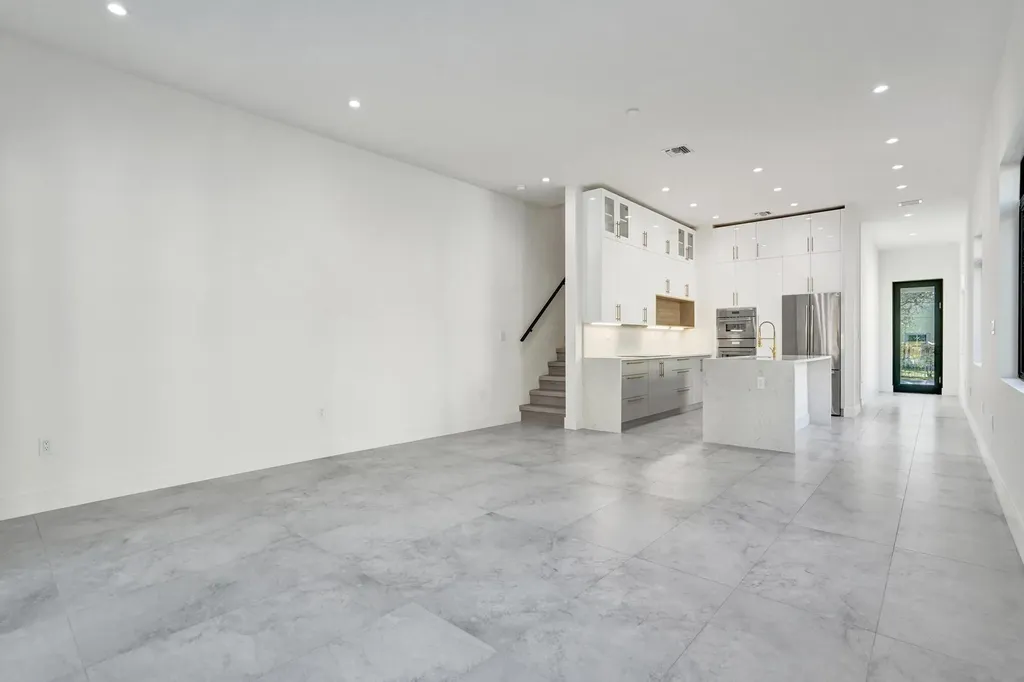 602 SW 7th Avenue Fort Lauderdale FL 33315