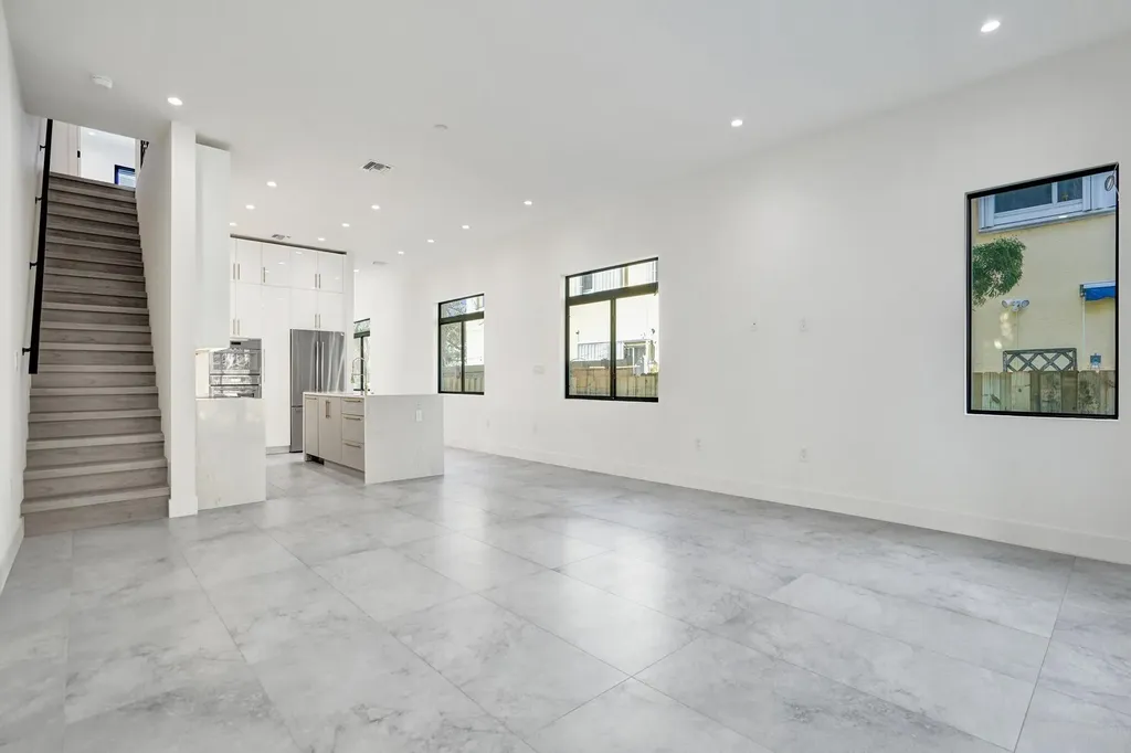 602 SW 7th Avenue Fort Lauderdale FL 33315