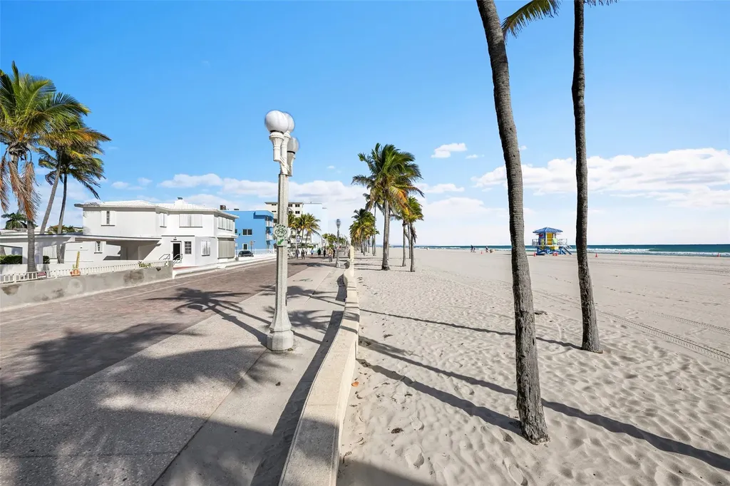 901 S Surf Road Hollywood FL 33019