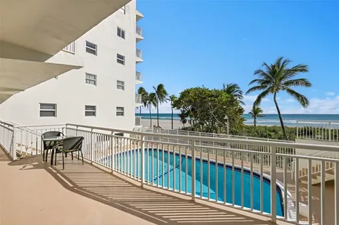 901 S Surf Road Hollywood FL 33019
