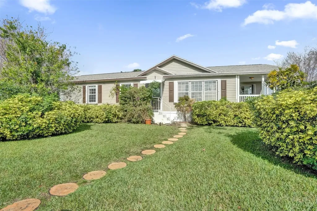 8601 SW 21st Court Davie FL 33324