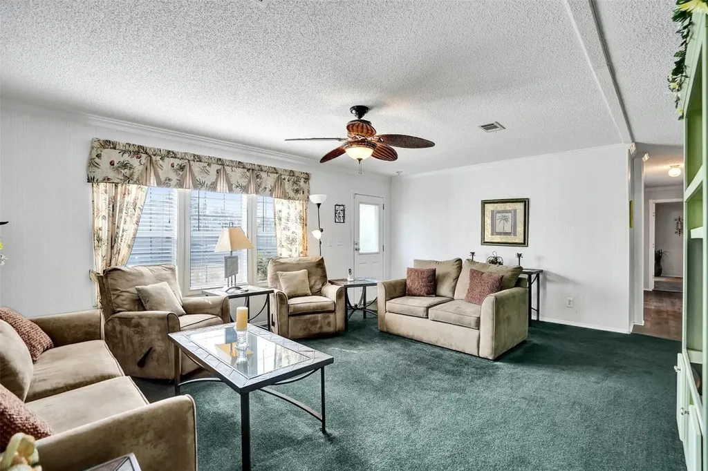 8601 SW 21st Court Davie FL 33324