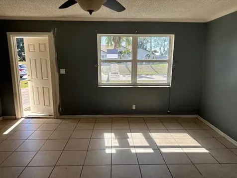 321 NE Genesee Avenue Port St Lucie FL 34983