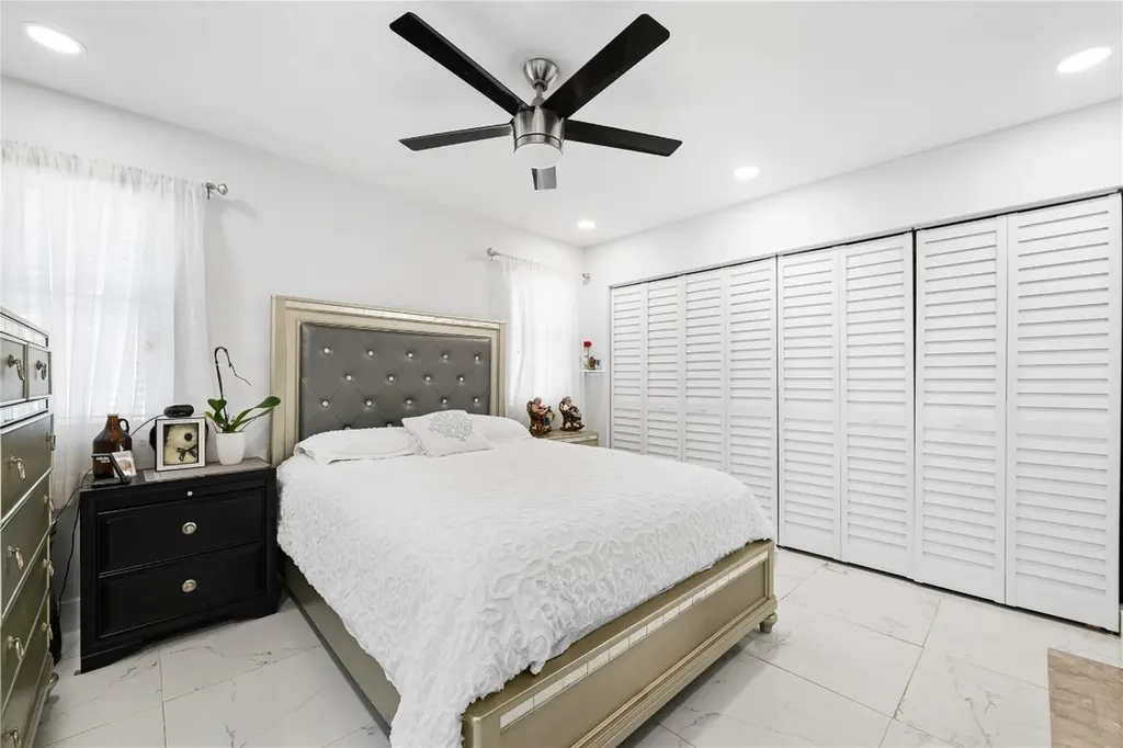4010 Coral Springs Drive Coral Springs FL 33065