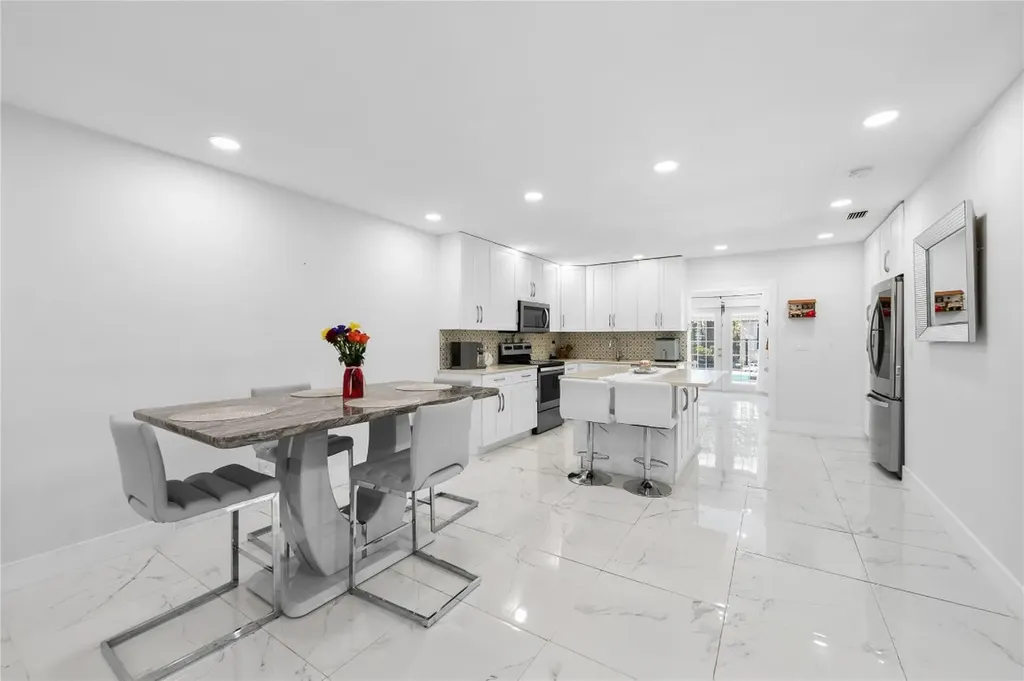 4010 Coral Springs Drive Coral Springs FL 33065
