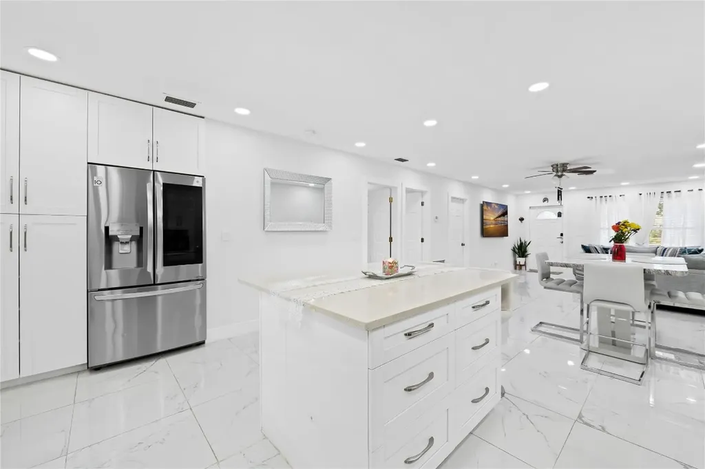 4010 Coral Springs Drive Coral Springs FL 33065