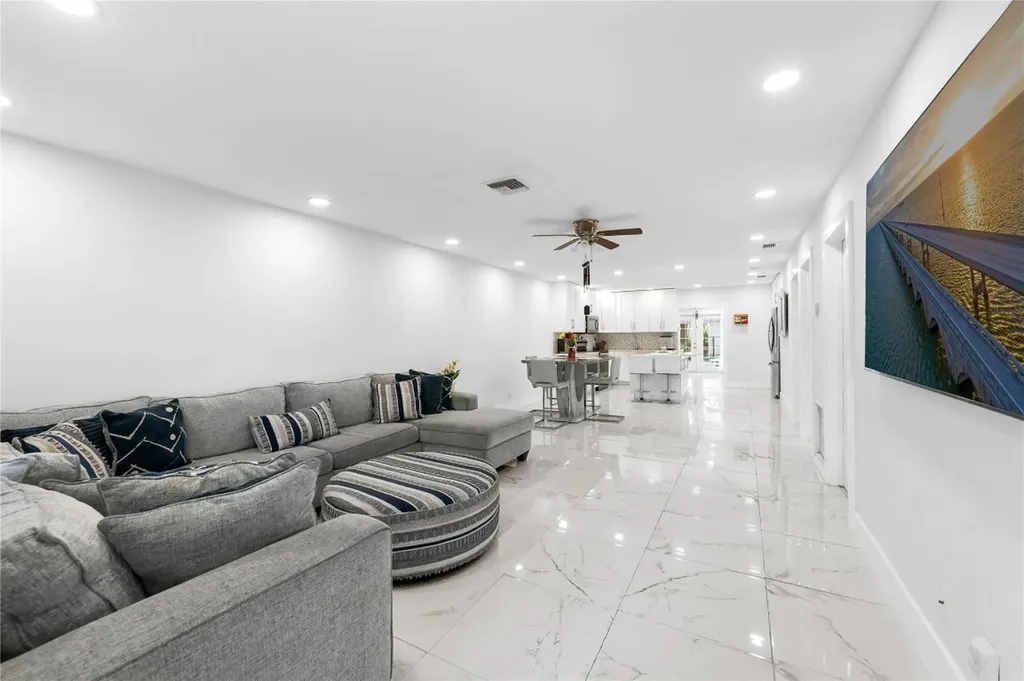 4010 Coral Springs Drive Coral Springs FL 33065