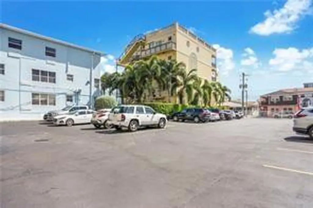 315 Van Buren Street Hollywood FL 33019