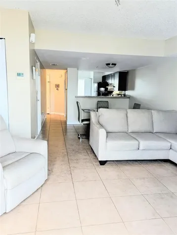 158 Riviera Circle Weston FL 33326