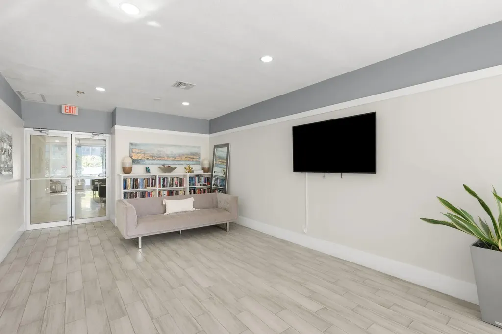 301 N Ocean Boulevard Pompano Beach FL 33062