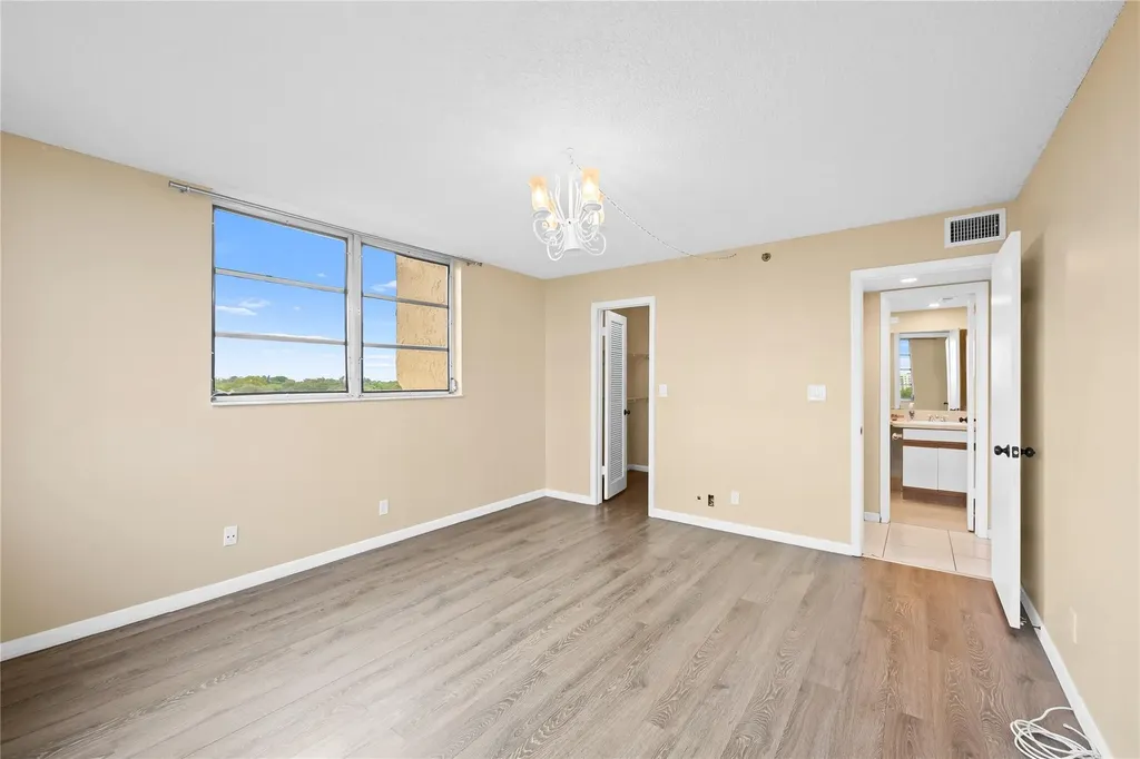 3300 W Rolling Hills Circle Davie FL 33328