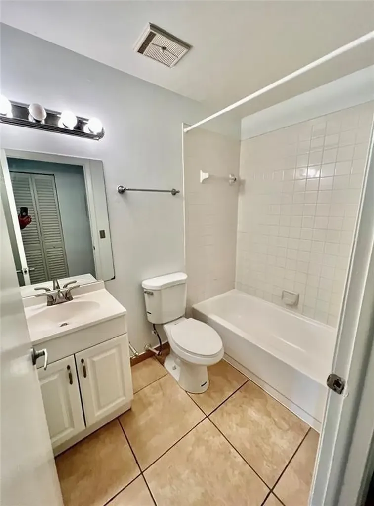 741 NW 104th Avenue Hollywood FL 33026