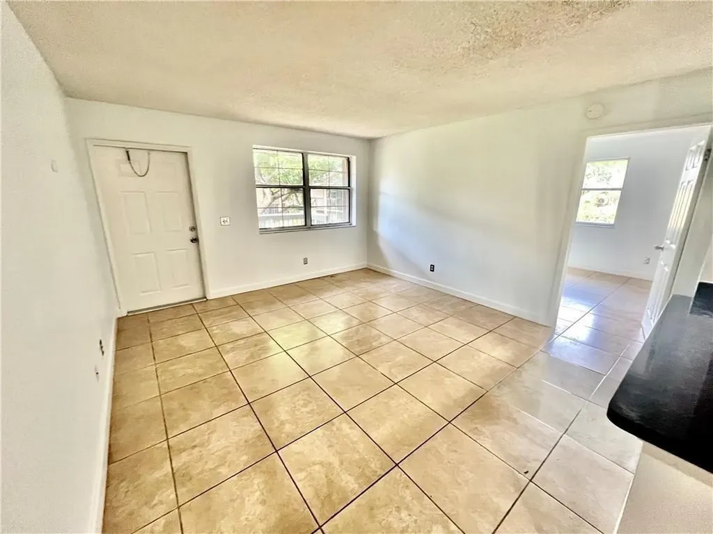 741 NW 104th Avenue Hollywood FL 33026