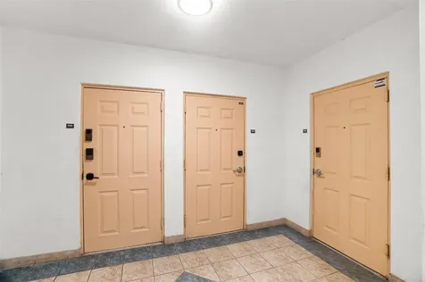 471 NE 25th Street Miami FL 33137
