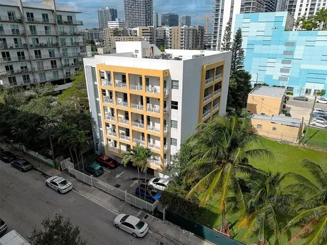 471 NE 25th Street Miami FL 33137