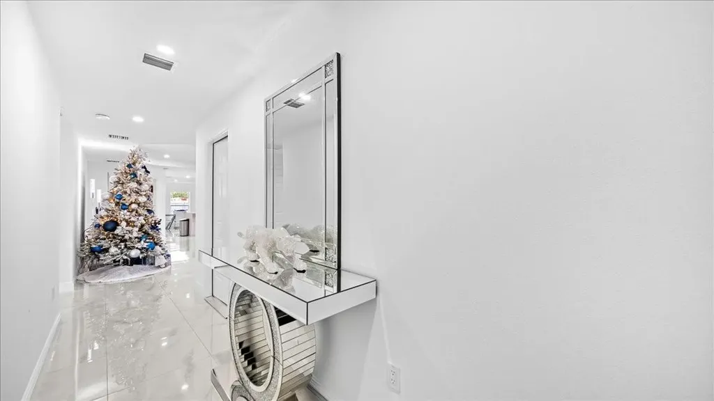 4317 Vicliff Road West Palm Beach FL 33406