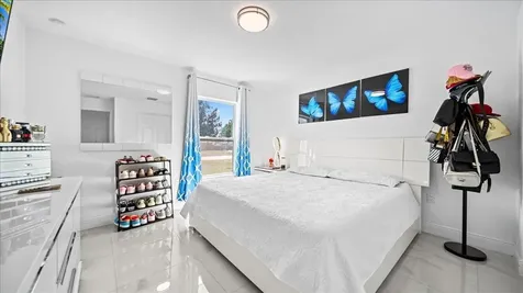 4317 Vicliff Road West Palm Beach FL 33406