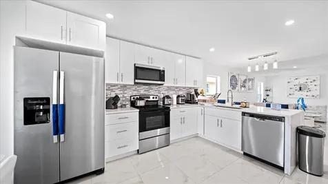4317 Vicliff Road West Palm Beach FL 33406
