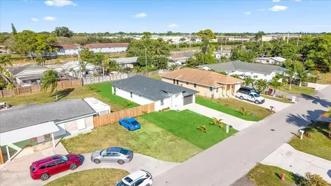 4317 Vicliff Road West Palm Beach FL 33406