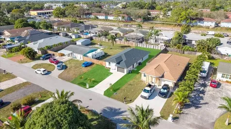4317 Vicliff Road West Palm Beach FL 33406
