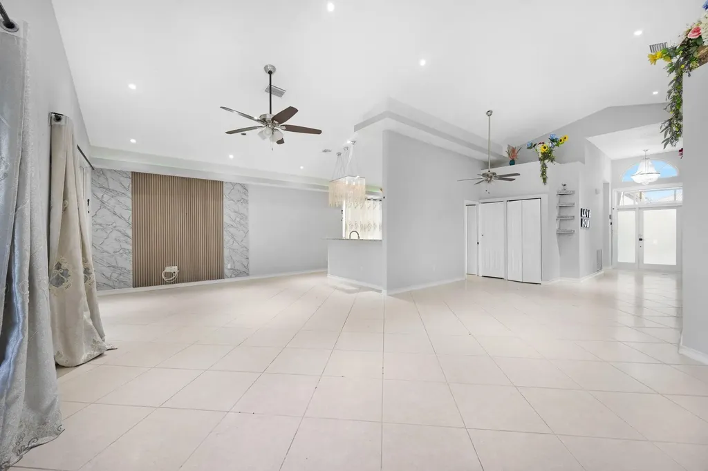 7549 Thornlee Drive Lake Worth FL 33467