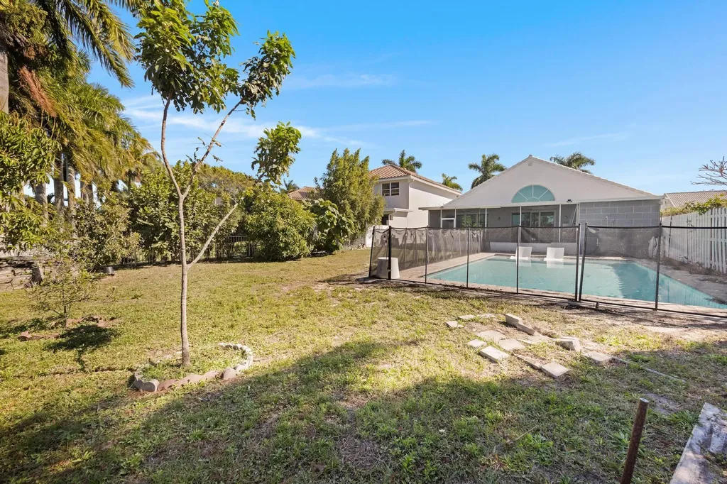 7549 Thornlee Drive Lake Worth FL 33467