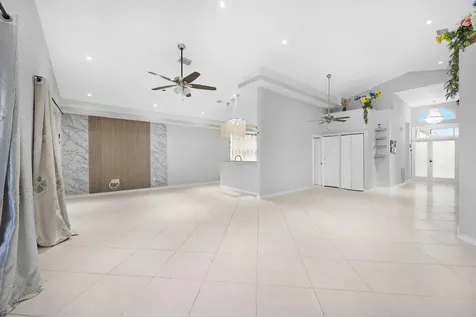 7549 Thornlee Drive Lake Worth FL 33467
