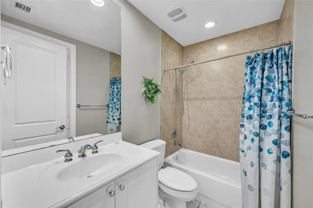 1617 NE 2nd Court Fort Lauderdale FL 33301