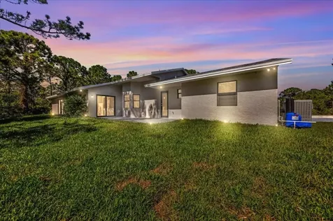 7440 Gullotti Place Port St Lucie FL 34952