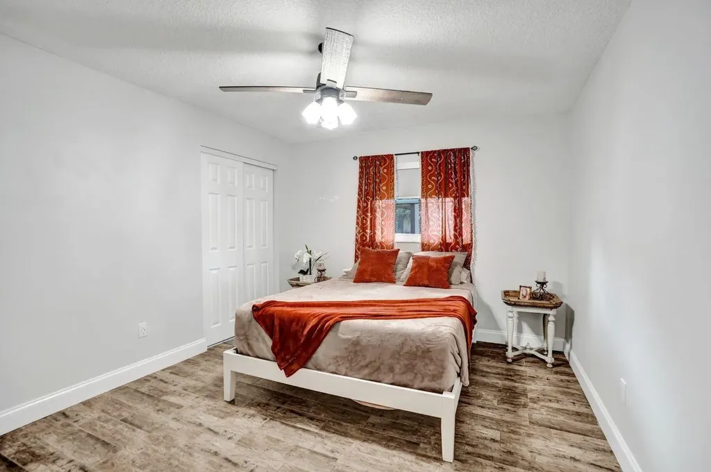 326 NW 101st Terrace Coral Springs FL 33071