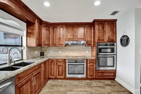 326 NW 101st Terrace Coral Springs FL 33071