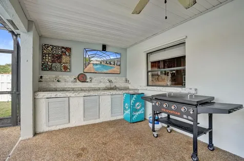 326 NW 101st Terrace Coral Springs FL 33071