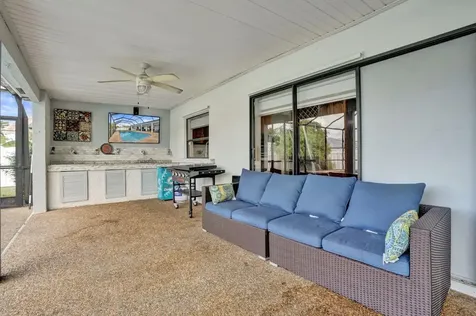 326 NW 101st Terrace Coral Springs FL 33071