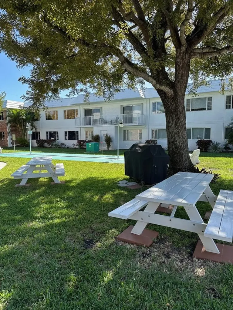 350 S Cypress Road Pompano Beach FL 33060
