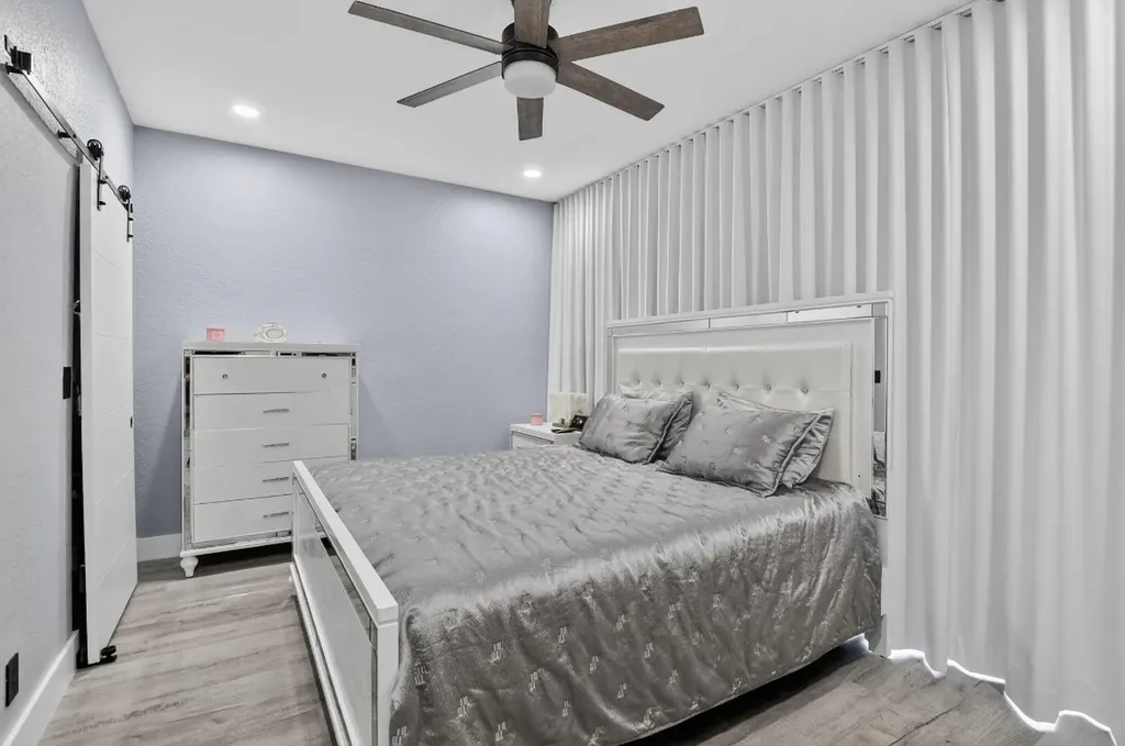 4275 SW 10th Court Deerfield Beach FL 33442