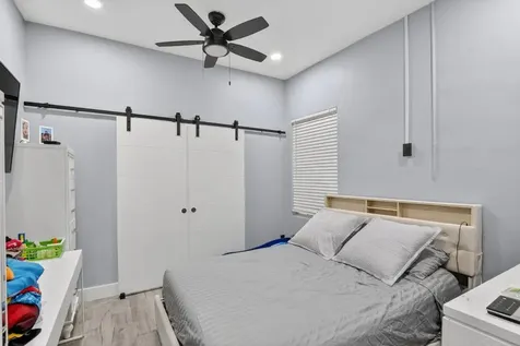 4275 SW 10th Court Deerfield Beach FL 33442