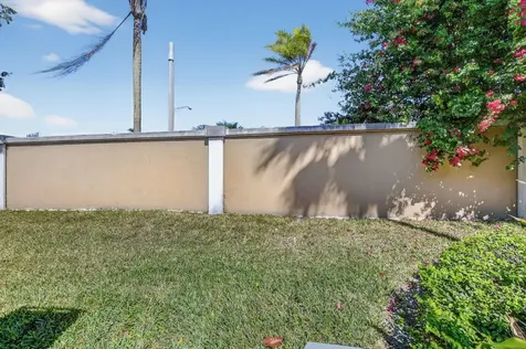4275 SW 10th Court Deerfield Beach FL 33442