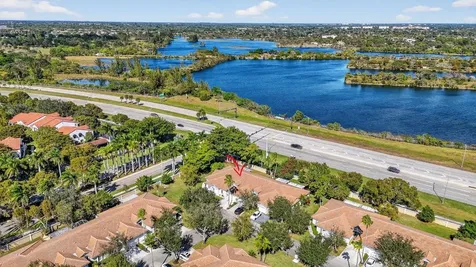 4275 SW 10th Court Deerfield Beach FL 33442