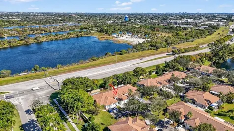 4275 SW 10th Court Deerfield Beach FL 33442