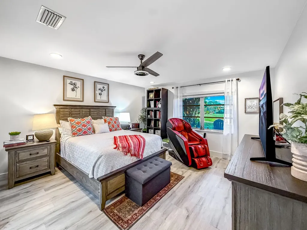 13232 Lucinda Palm Court Delray Beach FL 33484